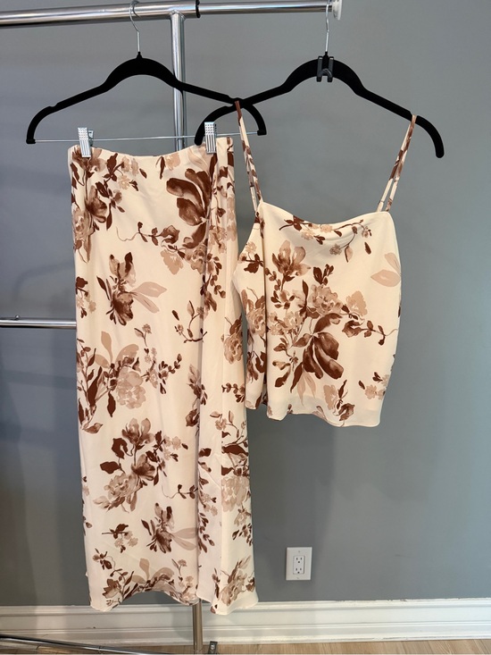 Abercrombie & Fitch Dresses & Skirts - Abercrombie Brown Floral Faux Silk Cami & Maxi Skirt Set S/XS